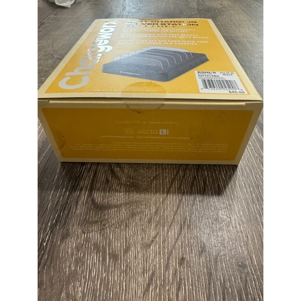 Chargeworx Fast-Charging Power Station 48W 2 USB 2 USB-C KH1014BK Black